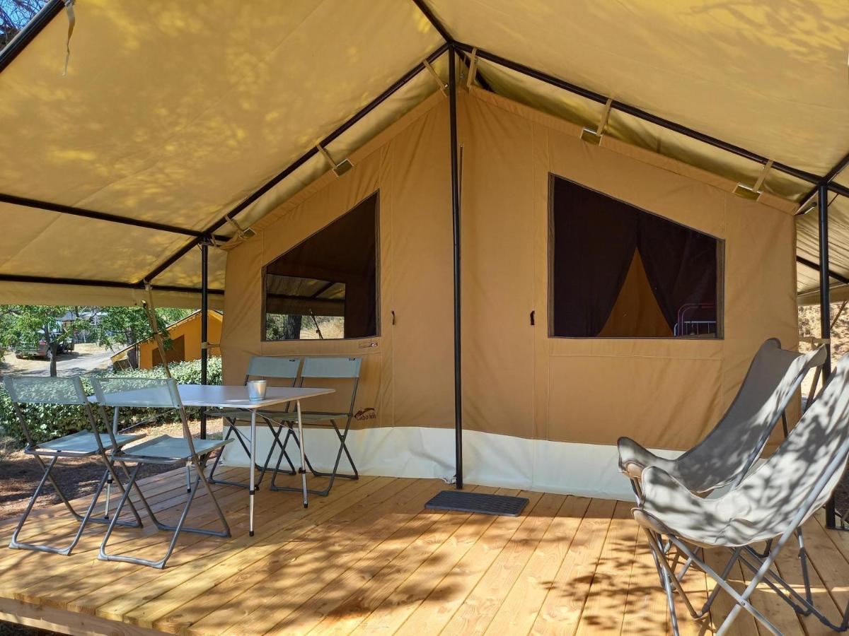 Camping Onlycamp Les Pins Nancay Экстерьер фото